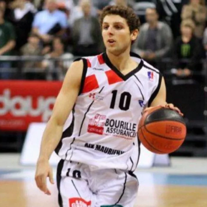 indicea-alexis-mentrel-basket